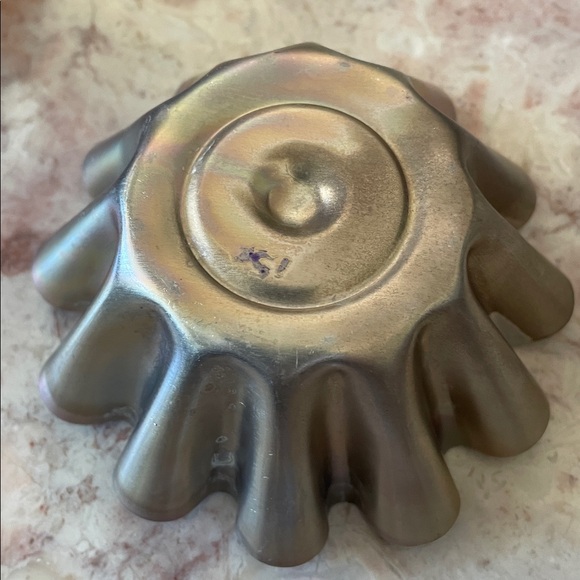 EUC~Set Of 4 Vintage Aluminum Scalloped Designed JELL-O Style Molds - Picture 8 of 10